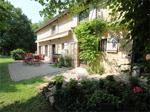 propriete à la vente -   71700  TOURNUS, surface 99 m2 vente propriete - UBI471910922